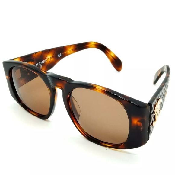 GUC CHANEL SUNGLASSES - Picture 3 of 9